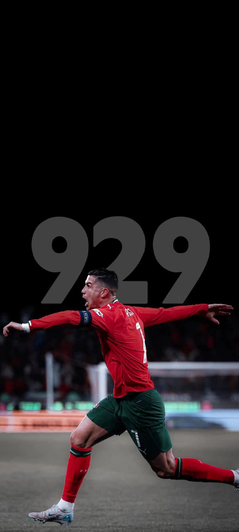 西甲身价更新：姆巴佩重回2亿欧 贝林暴跌2000万欧 居莱尔排第8（西甲最新身价榜：姆巴佩回升至2亿欧，贝林厄姆下滑2000万欧，居莱尔位列第8）