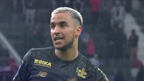 霍华德·韦伯被要求介入曼联争议裁判决定