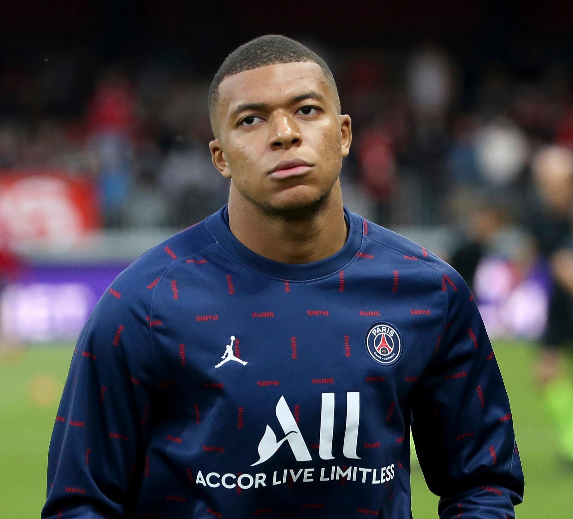 博主：前国脚刘建业将担任重庆铜梁龙新帅，率队征战中超（博主曝前国脚刘建业将执教重庆铜梁龙，率队征战中超）