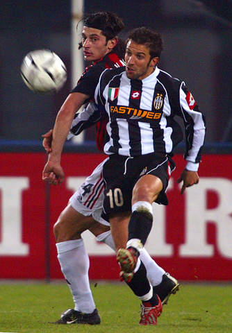 里程碑，安德烈亚-坎比亚索迎来尤文生涯第100次出场