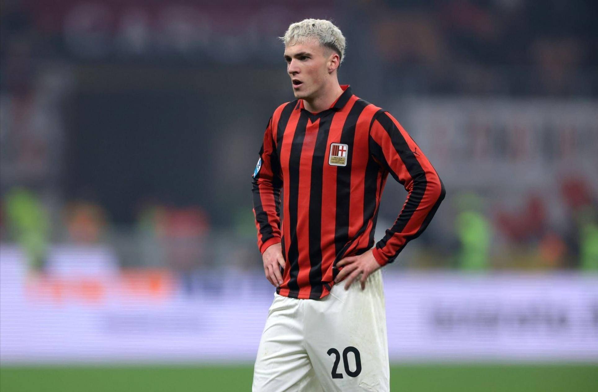 瓦尔加斯小彩娃发威！费内巴切五局击败瓦基弗夺土超杯