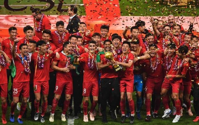 官方：未来三年国王杯决赛都在塞维利亚奥林匹克体育场举办（官方宣布：未来三届国王杯决赛将落户塞维利亚奥林匹克体育场）