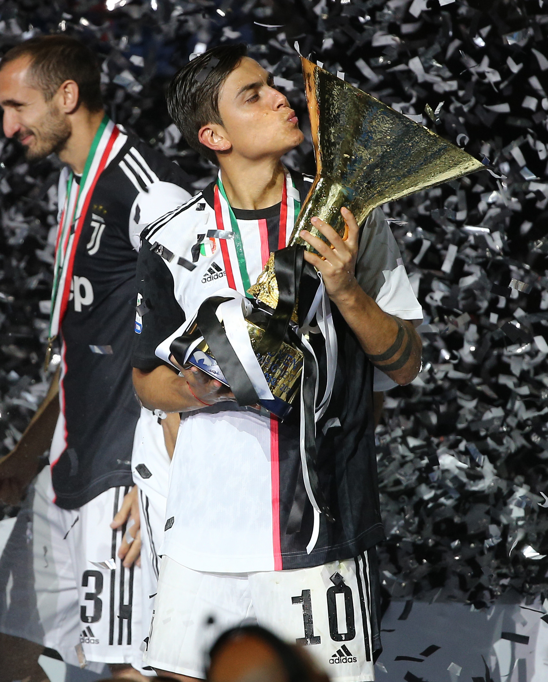 西卡谈6连败：除非在失败后真正感到痛，不然只会不断沉沦（西卡评六连败：唯有感受失败的痛楚，方能止住沉沦）