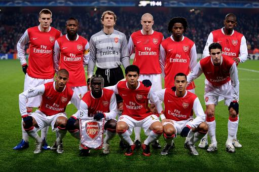 利物浦上次英超主场输三球还是21年2月，当时1-4不敌曼城（利物浦英超主场上次净负三球要追溯到2021年2月，当时1-4负于曼城）