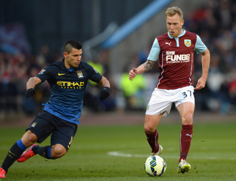 亚泰小将景泊羲完成中超首秀，月初曾说自己的梦想是中超首发（亚泰小将景泊羲迎来中超处子秀：月初曾言梦想是跻身中超首发）